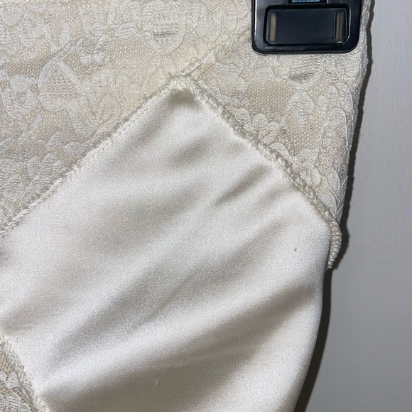 Altar'd state ladies lace satin strapless back tie shirt/top junior whimsy sz XS - Picture 3 of 7